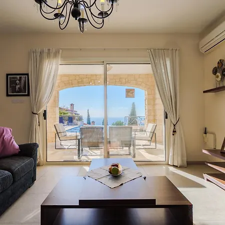 Resitour - Perneri Four Bedroom Paphos