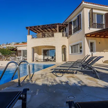 Resitour - Perneri Four Bedroom Vilă Paphos
